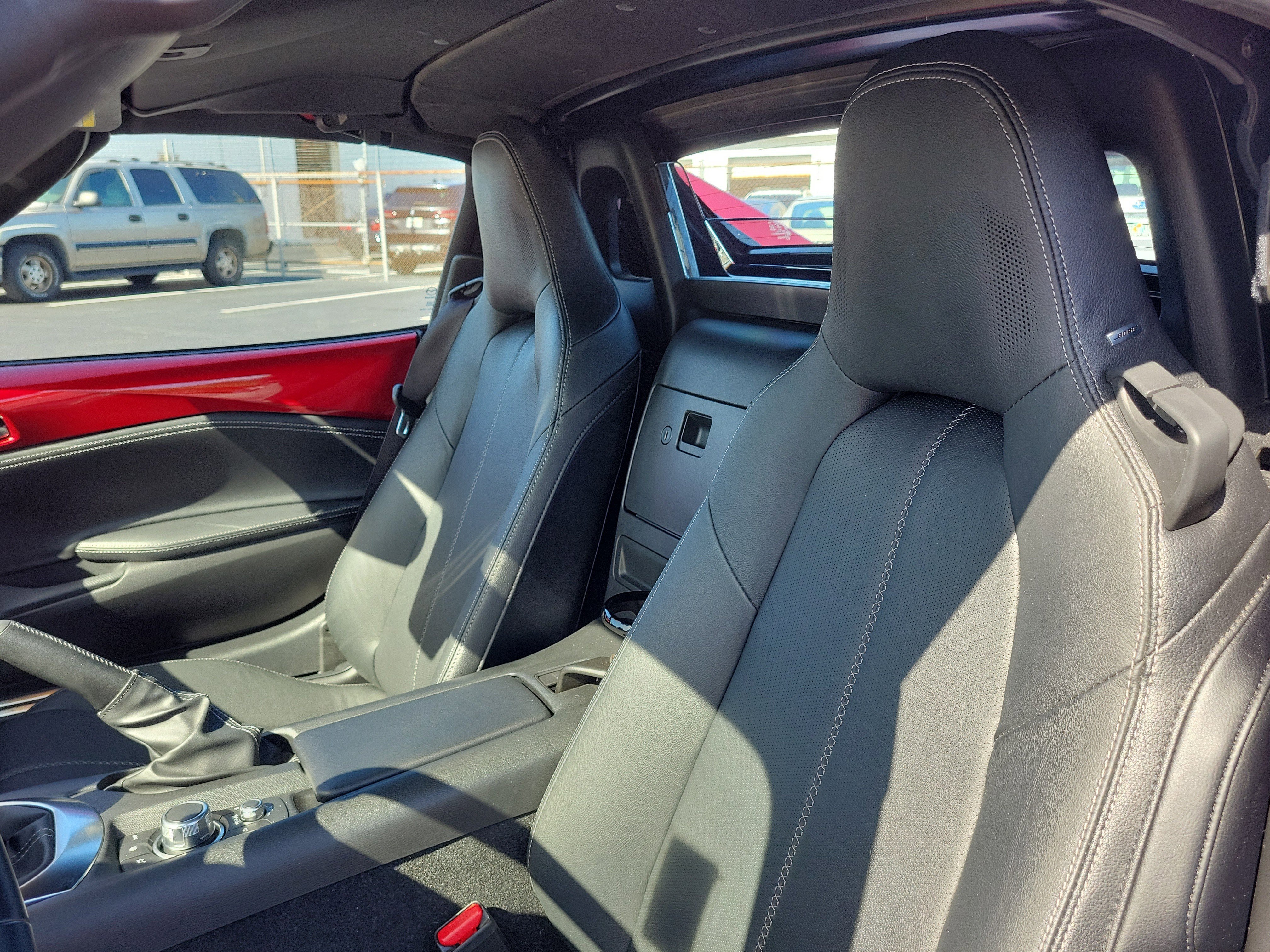 Used 2022 MAZDA MX-5 Miata RF Grand Touring w/ Appearance Package image 12