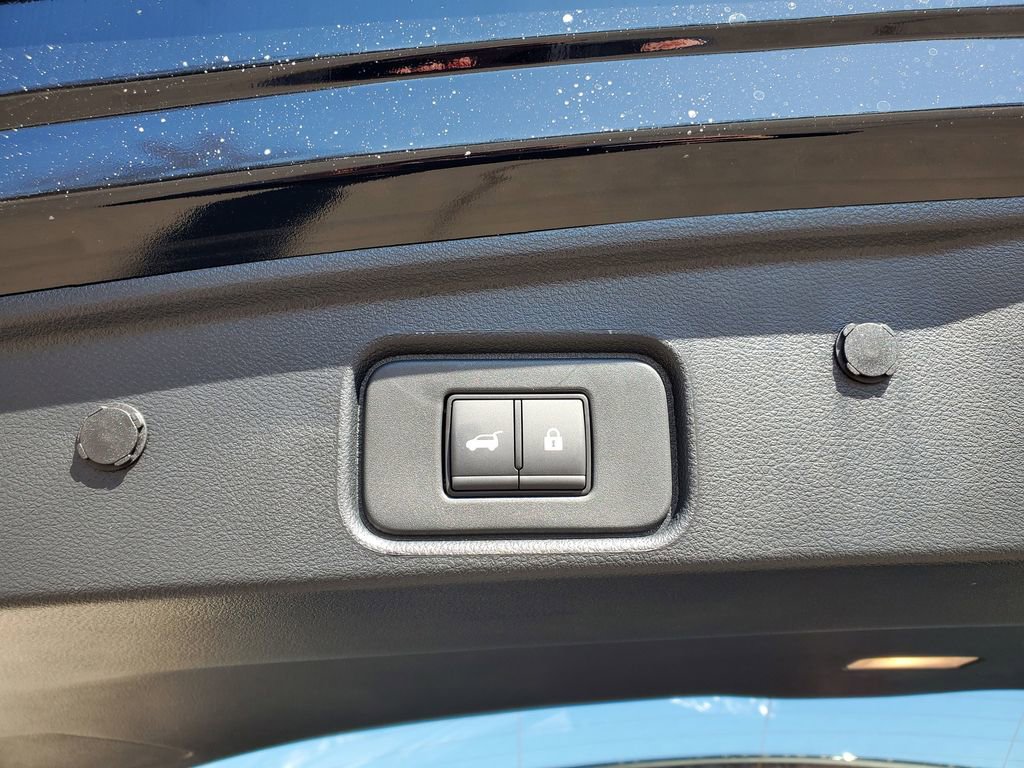 New 2026 Nissan Pathfinder SL image 10