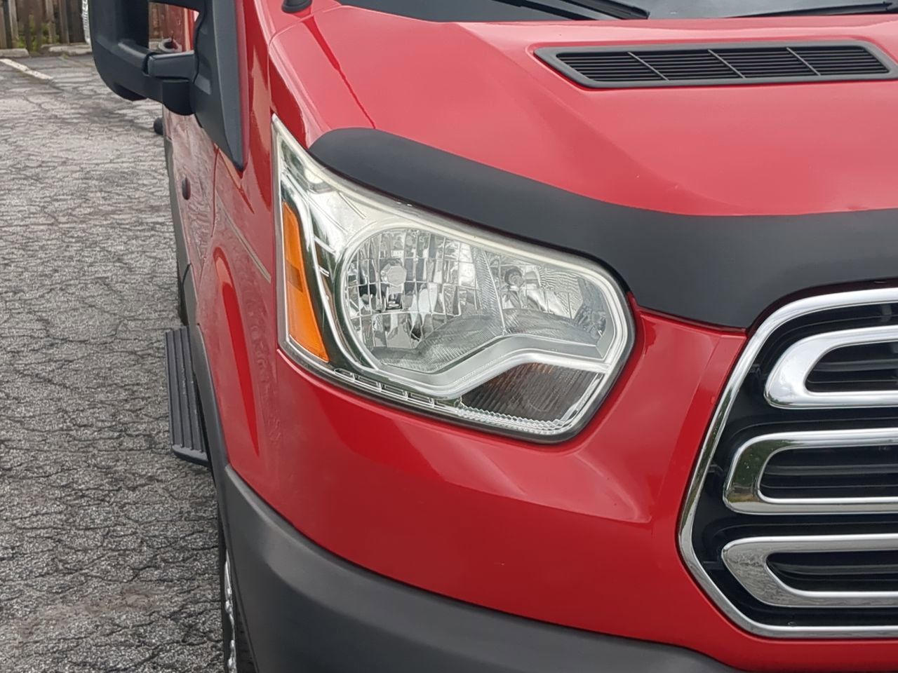 Used 2015 Ford Transit 350 XLT RWD image 8