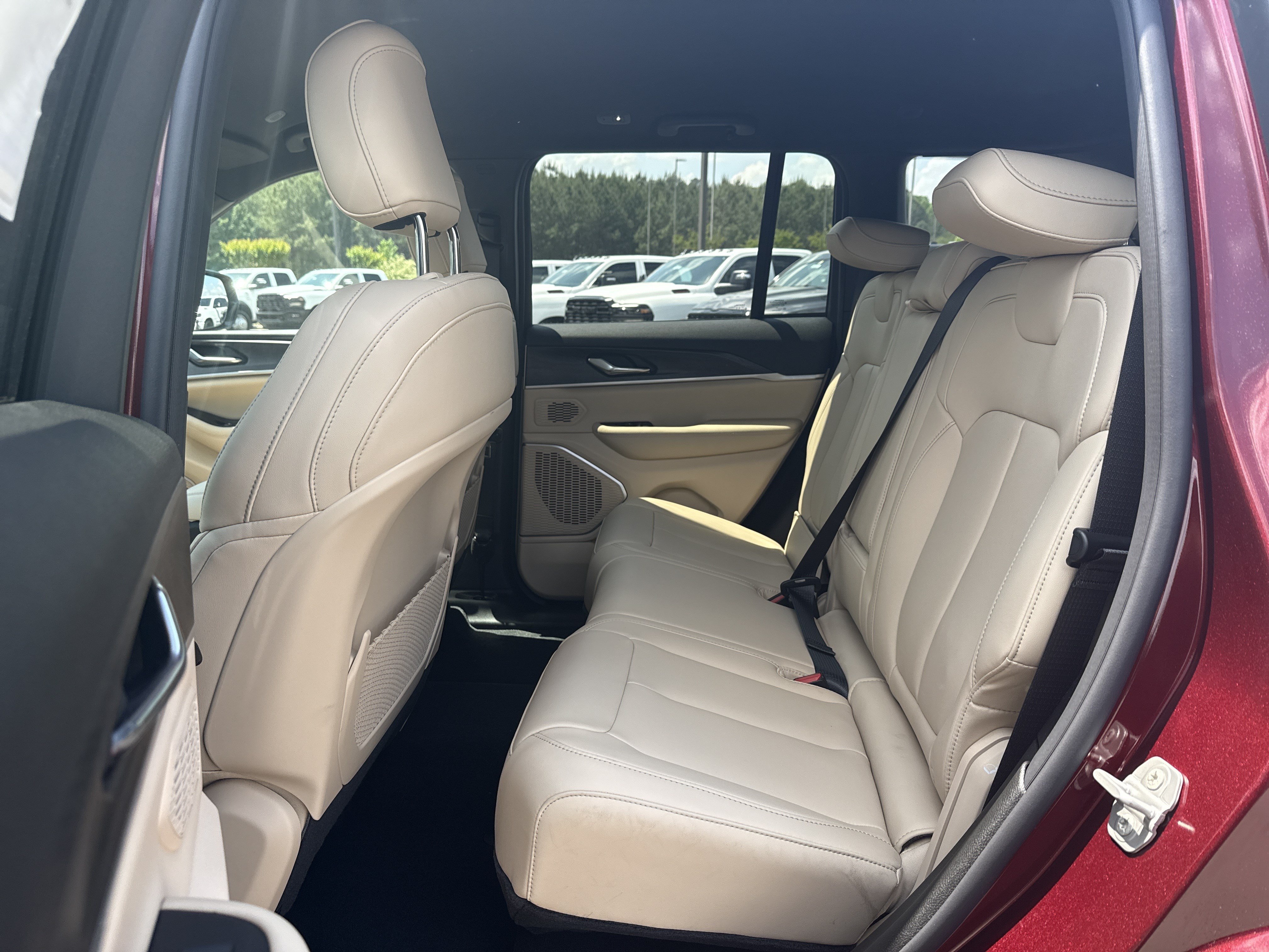 New 2026 Jeep Grand Cherokee Limited AWD/4WD image 22