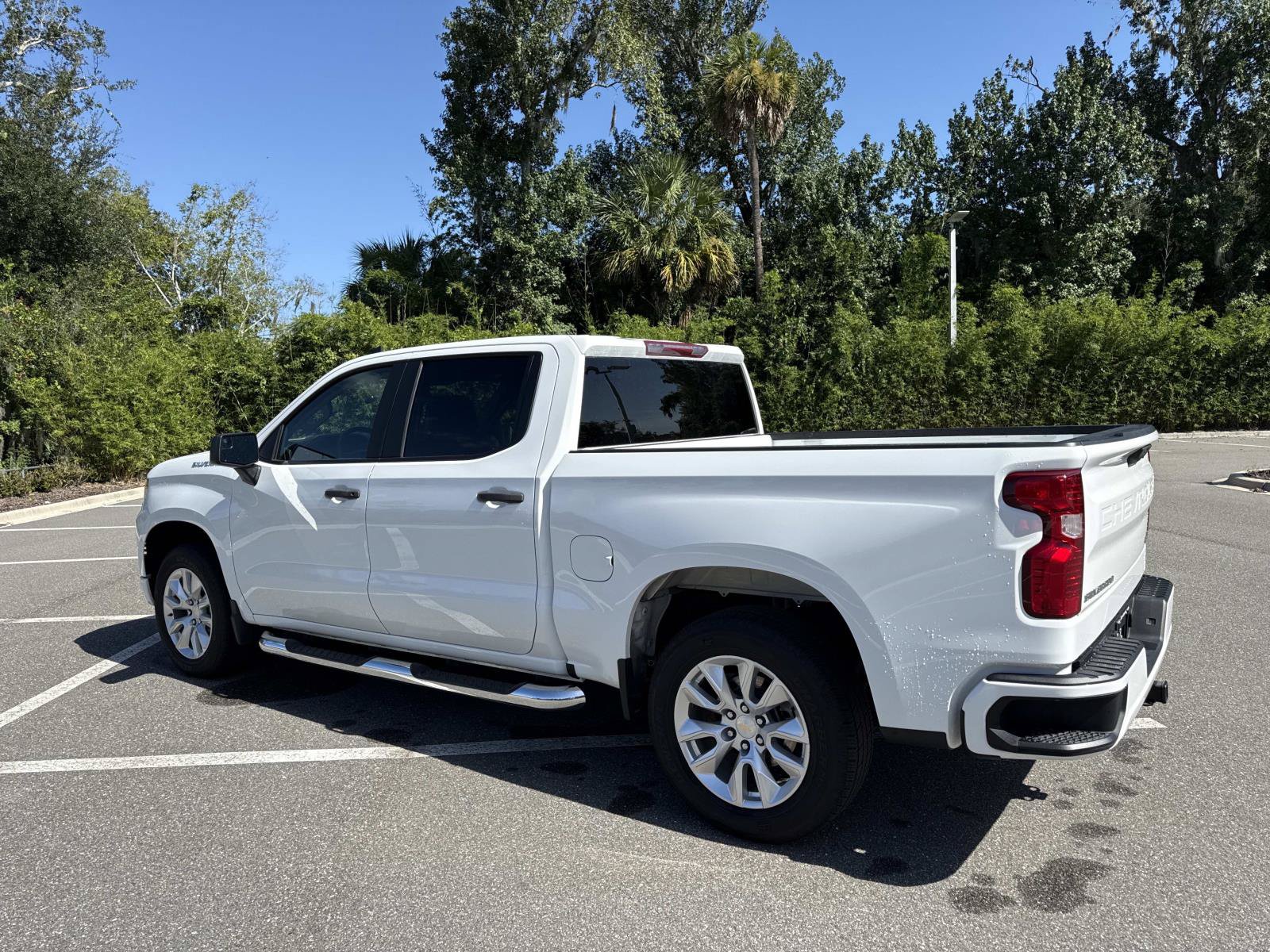 Used 2025 Chevrolet Silverado 1500 Custom RWD image 5