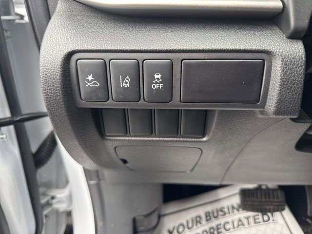 Used 2024 Mitsubishi Eclipse Cross ES image 10