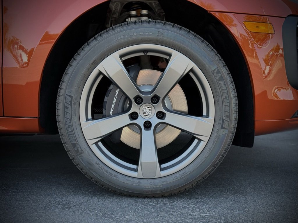 New 2025 Porsche Macan image 20