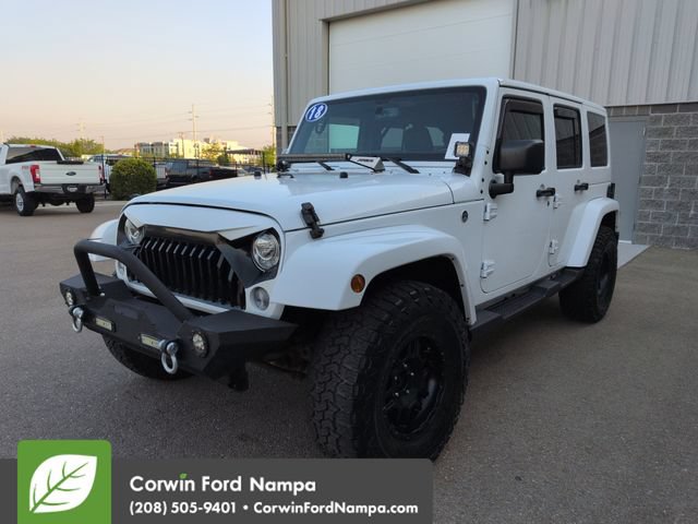 Used 2018 Jeep Wrangler Unlimited Sahara w/ Max Tow Package AWD/4WD image 7