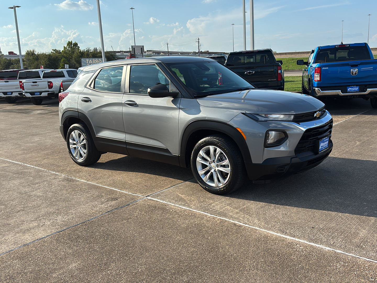 Used 2023 Chevrolet TrailBlazer LS FWD image 6