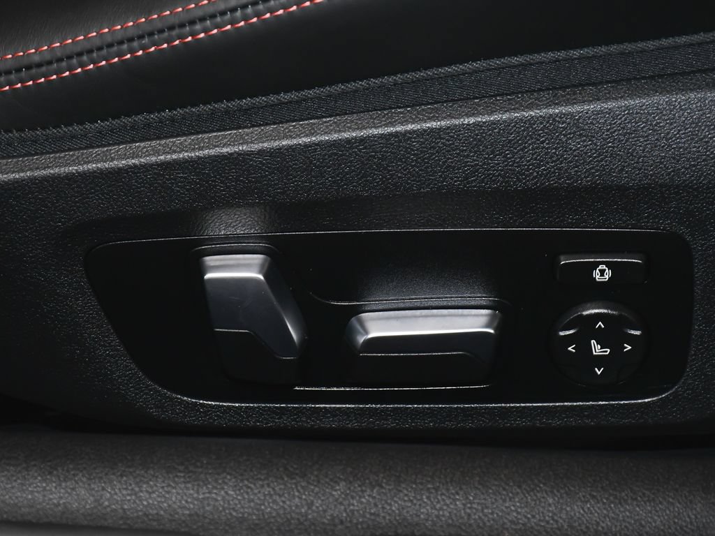 Used 2024 BMW M8 Competition AWD/4WD image 68