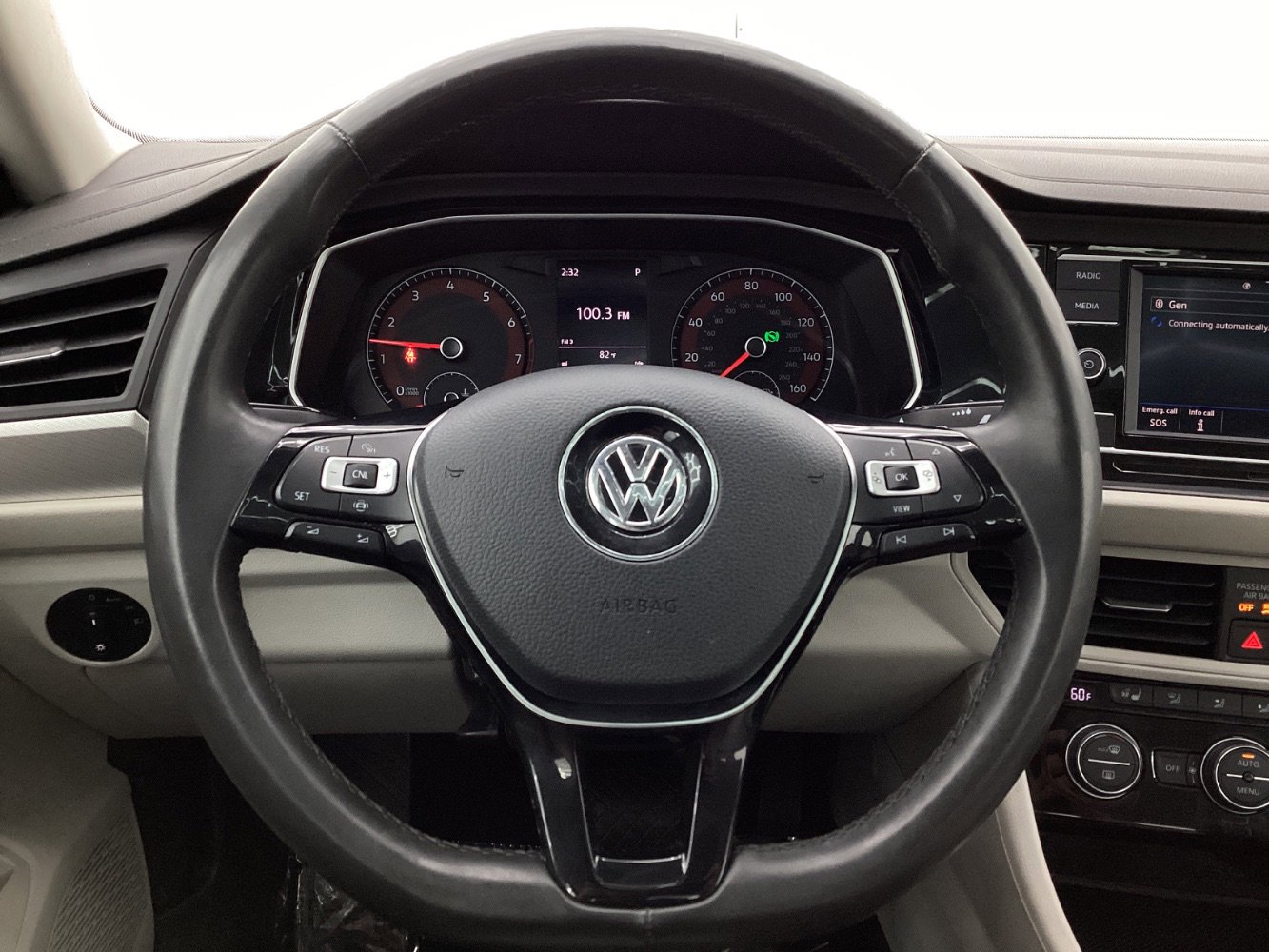Used 2020 Volkswagen Jetta SE w/ SE Cold Weather Package FWD image 32