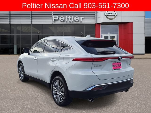 Used 2021 Toyota Venza XLE w/ Softex Package AWD/4WD image 4