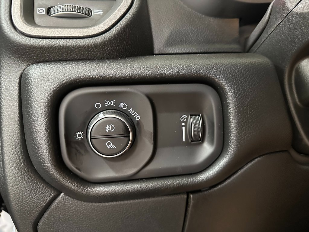 New 2026 RAM 2500 Tradesman image 15