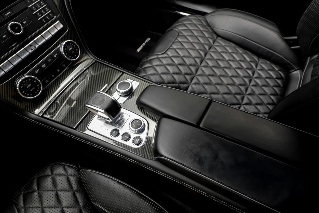 Used 2017 Mercedes-Benz SL 65 AMG image 25