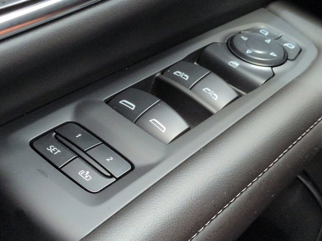 Used 2024 Chevrolet Tahoe Z71 AWD/4WD image 25