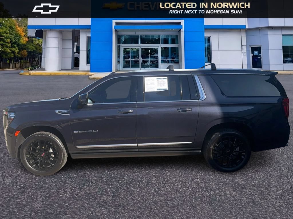 Certified 2023 GMC Yukon XL Denali AWD/4WD image 8