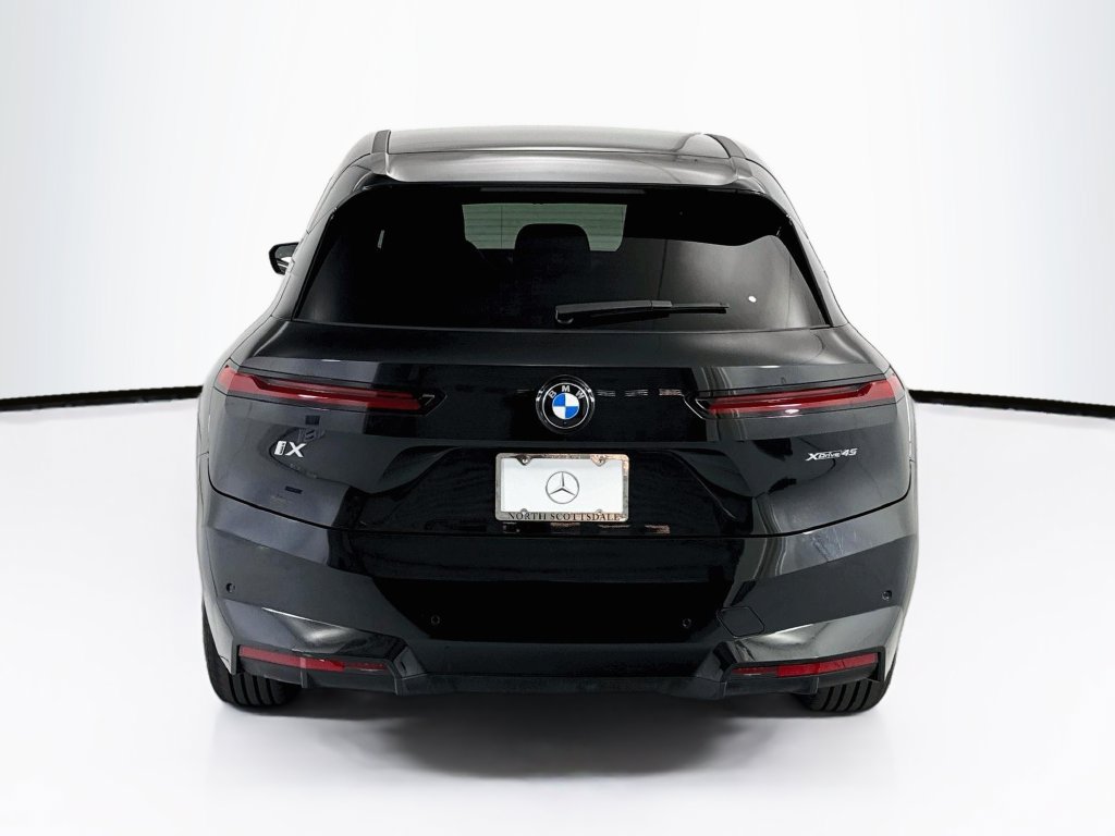 Used 2026 BMW iX xDrive45 w/ Premium Package AWD/4WD image 6