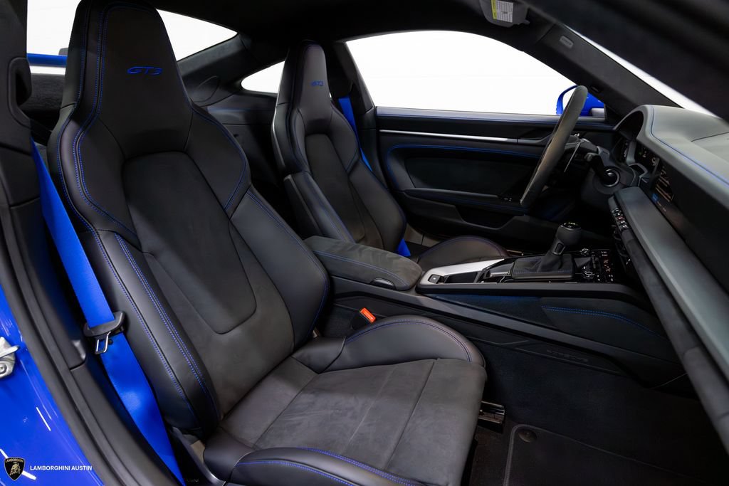 Used 2026 Porsche 911 GT3 RWD image 40