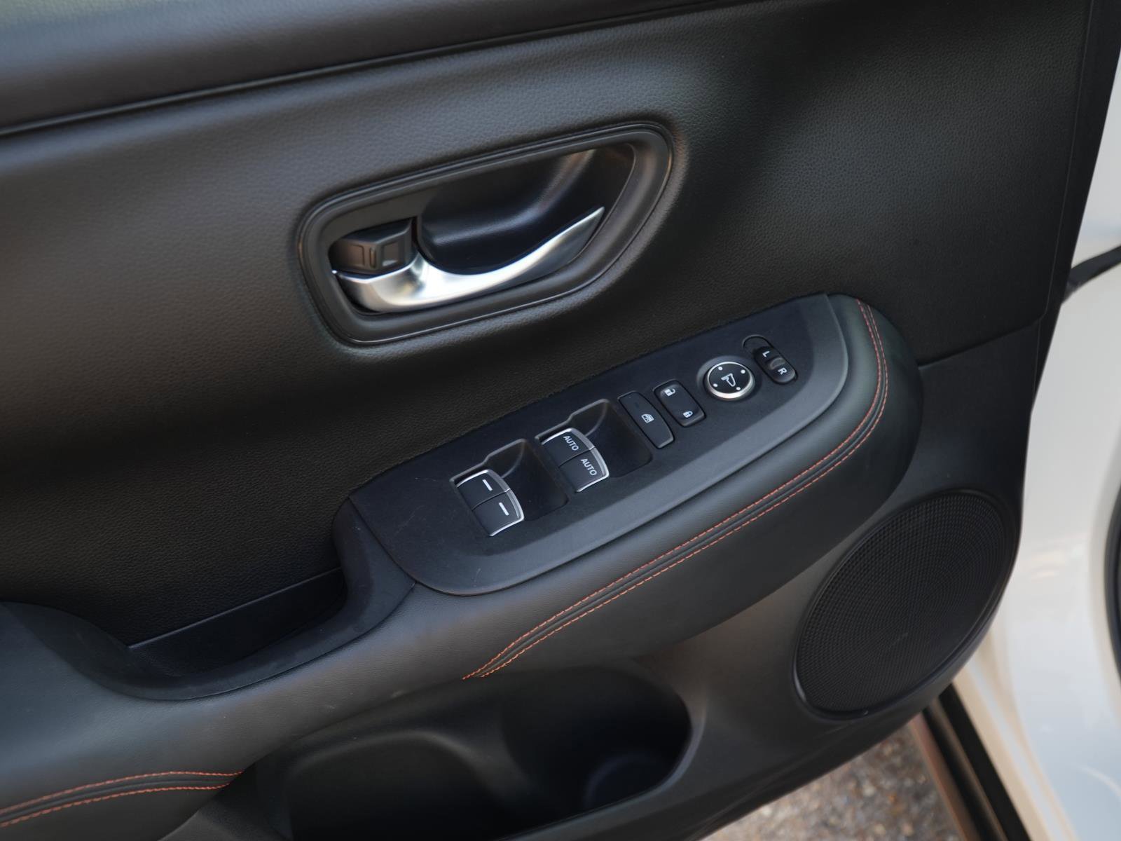 Used 2023 Honda HR-V Sport image 14