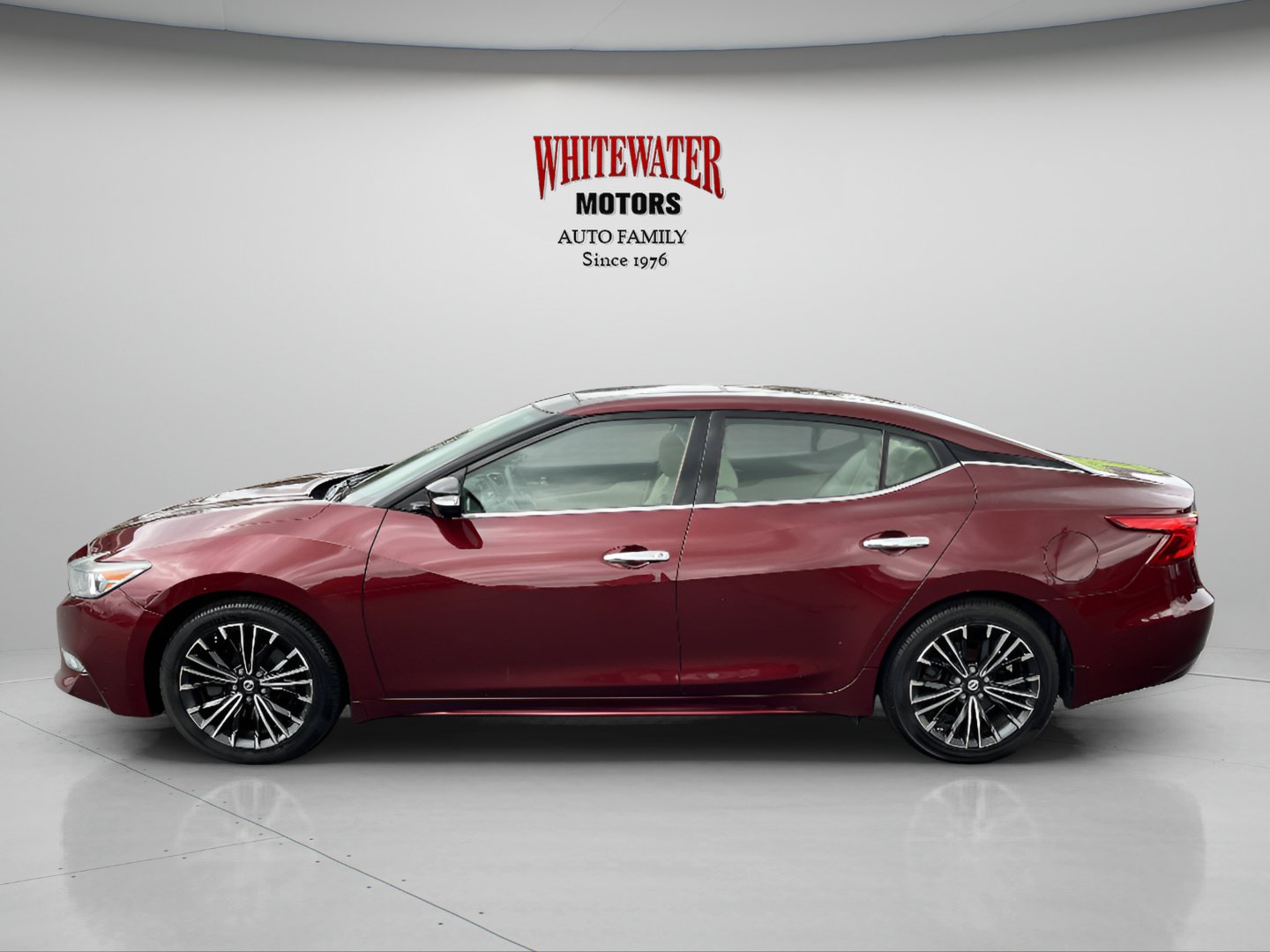 Used 2016 Nissan Maxima Platinum FWD image 8