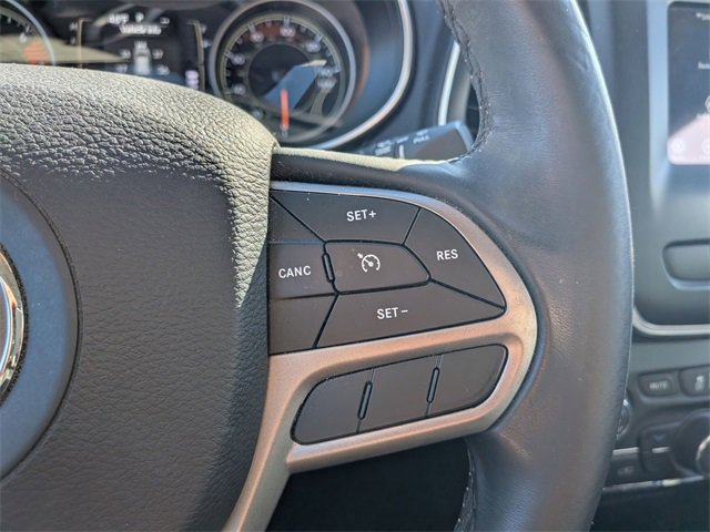 Used 2019 Jeep Cherokee Latitude Plus image 14