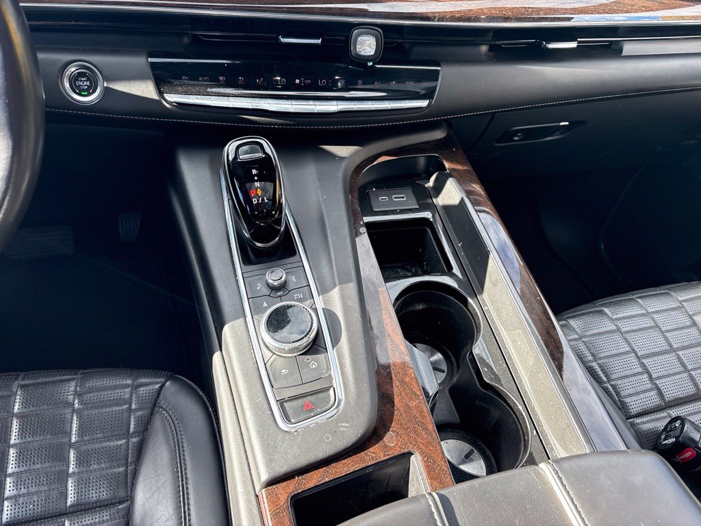 Used 2021 Cadillac Escalade Sport Platinum AWD/4WD image 14