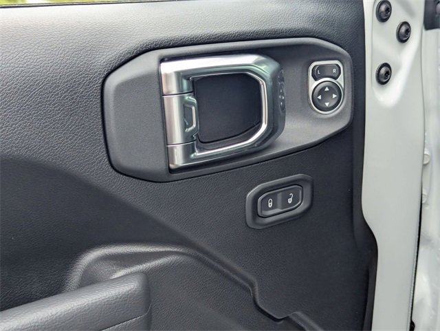 New 2025 Jeep Gladiator Sport image 16