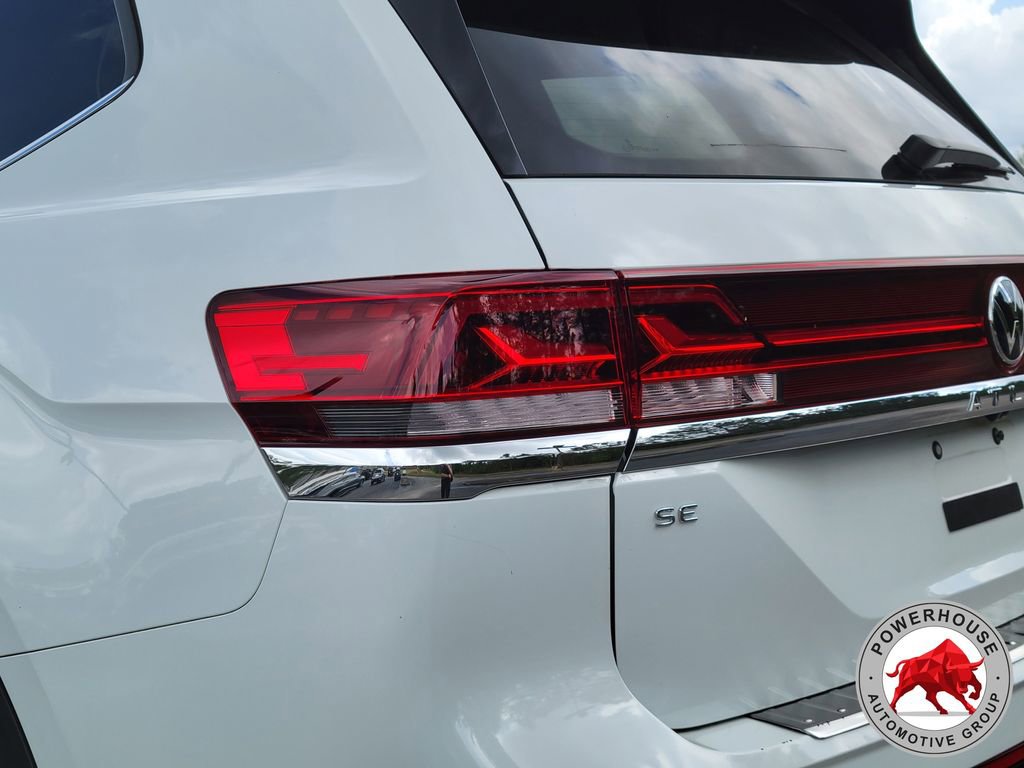 Used 2024 Volkswagen Atlas SE image 13