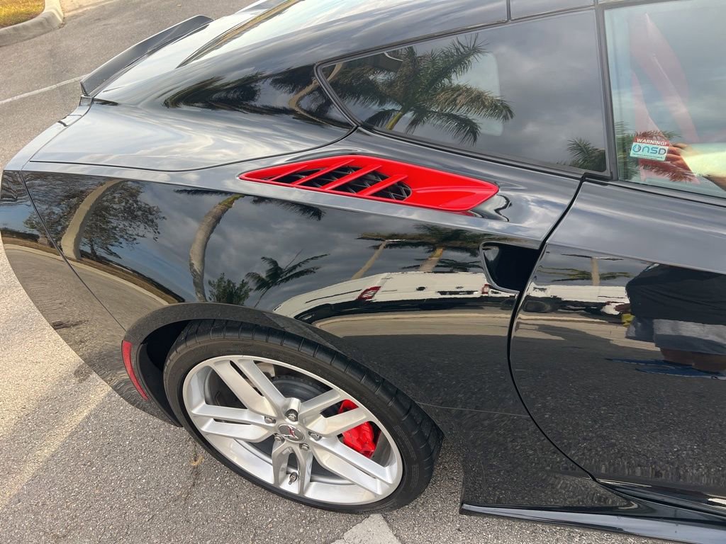 Used 2019 Chevrolet Corvette Stingray Coupe w/ 1LT image 35