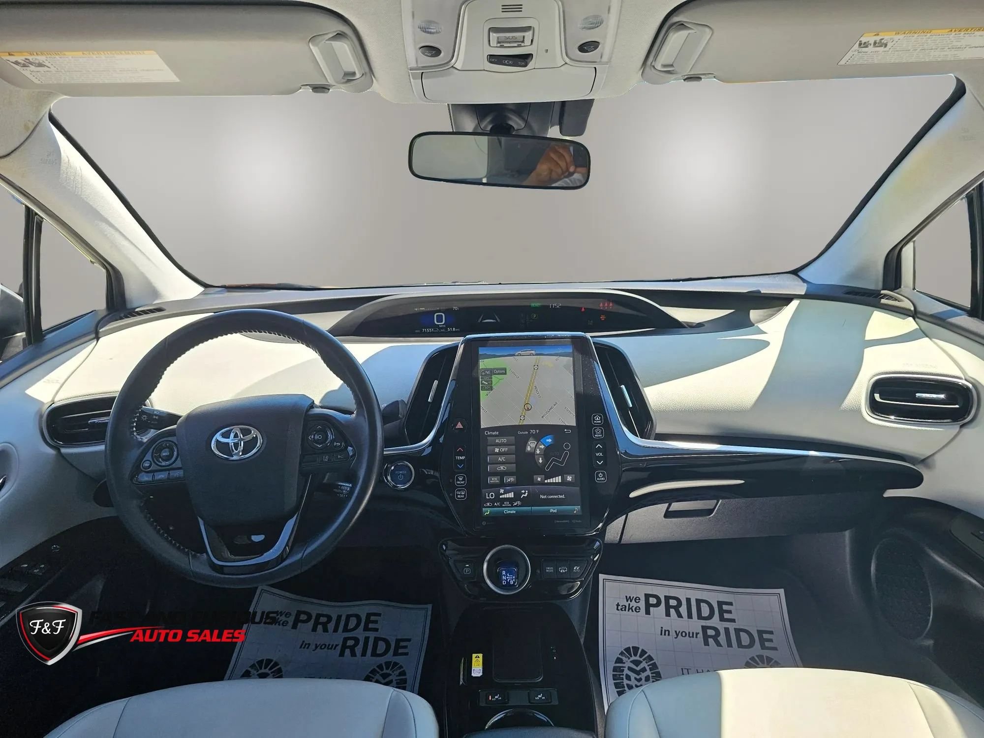 Used 2021 Toyota Prius Prime XLE w/ Carpet Mat Package (TMS) FWD image 10