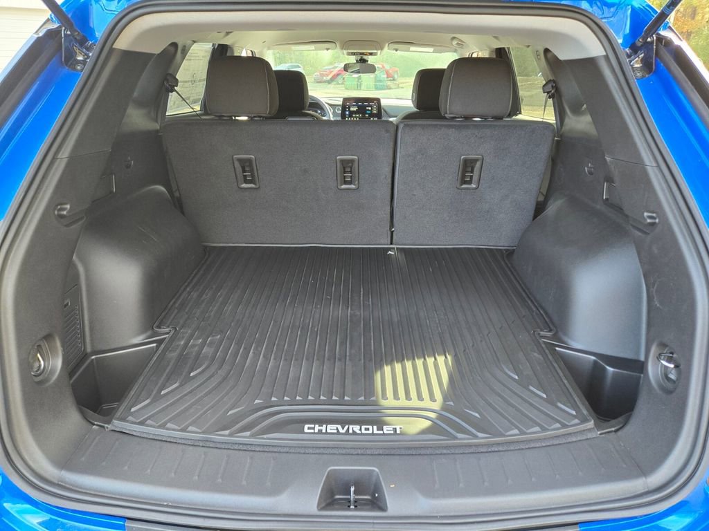 New 2025 Chevrolet Blazer LT FWD image 7