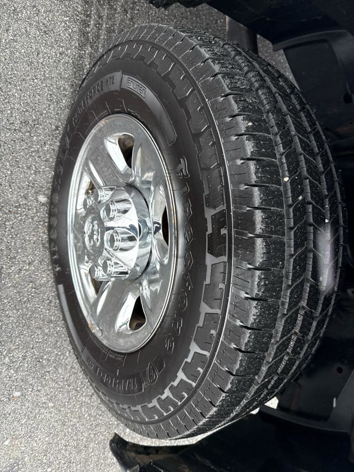 Used 2019 RAM 3500 Tradesman w/ Chrome Appearance Group image 32