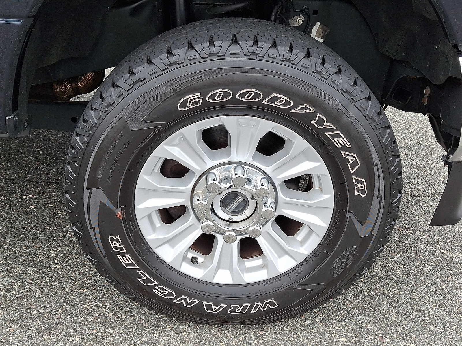 Used 2021 Ford F250 XL w/ STX Appearance Package AWD/4WD image 8