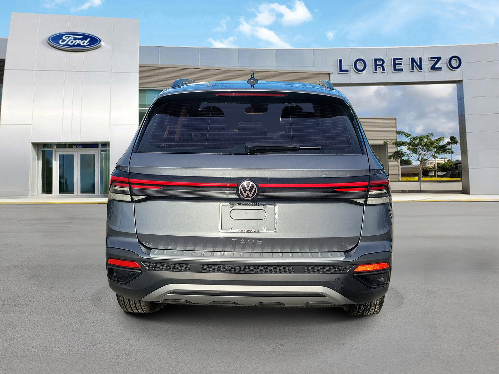 Used 2025 Volkswagen Taos S FWD image 6