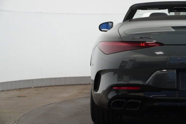 New 2025 Mercedes-Benz SL 63 AMG 4MATIC image 16
