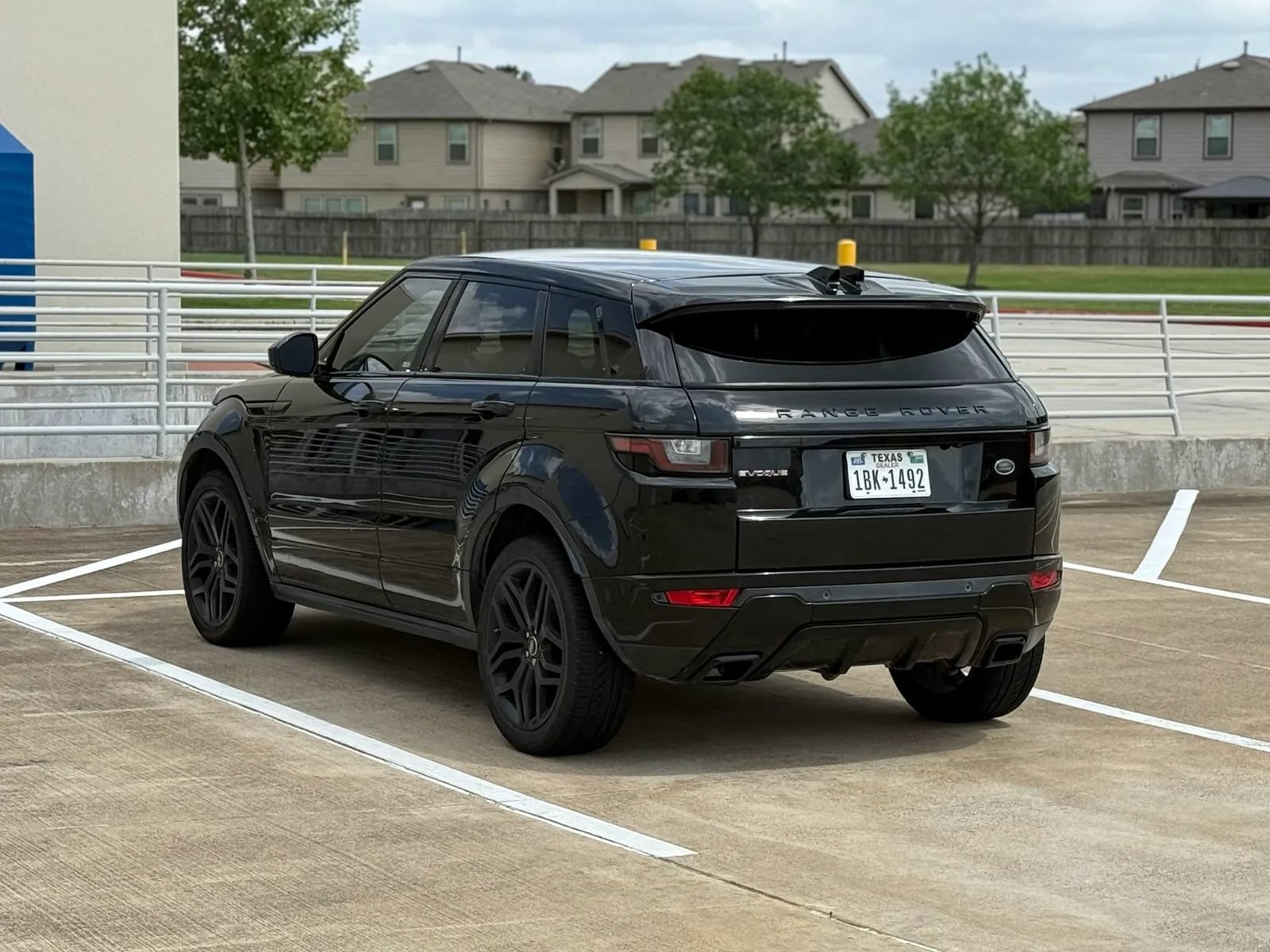 Used 2016 Land Rover Range Rover Evoque HSE Dynamic AWD/4WD image 6