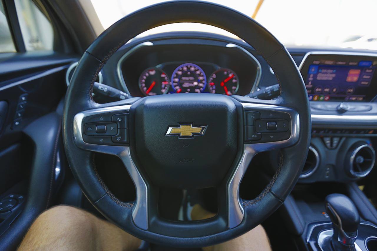 Used 2020 Chevrolet Blazer Premier w/ Driver Confidence II Package AWD/4WD image 6