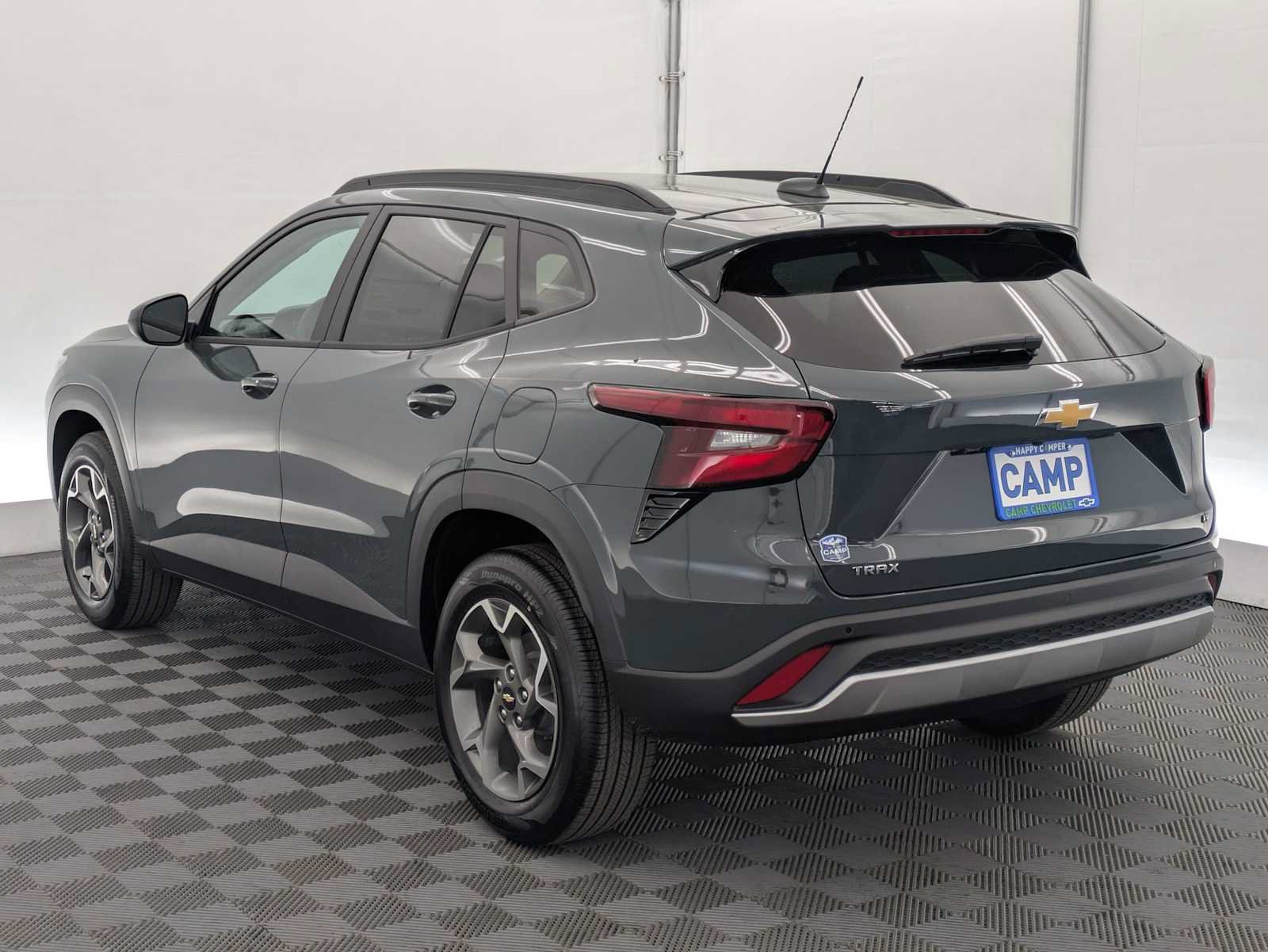 New 2026 Chevrolet Trax LT w/ Driver Confidence Package FWD image 4