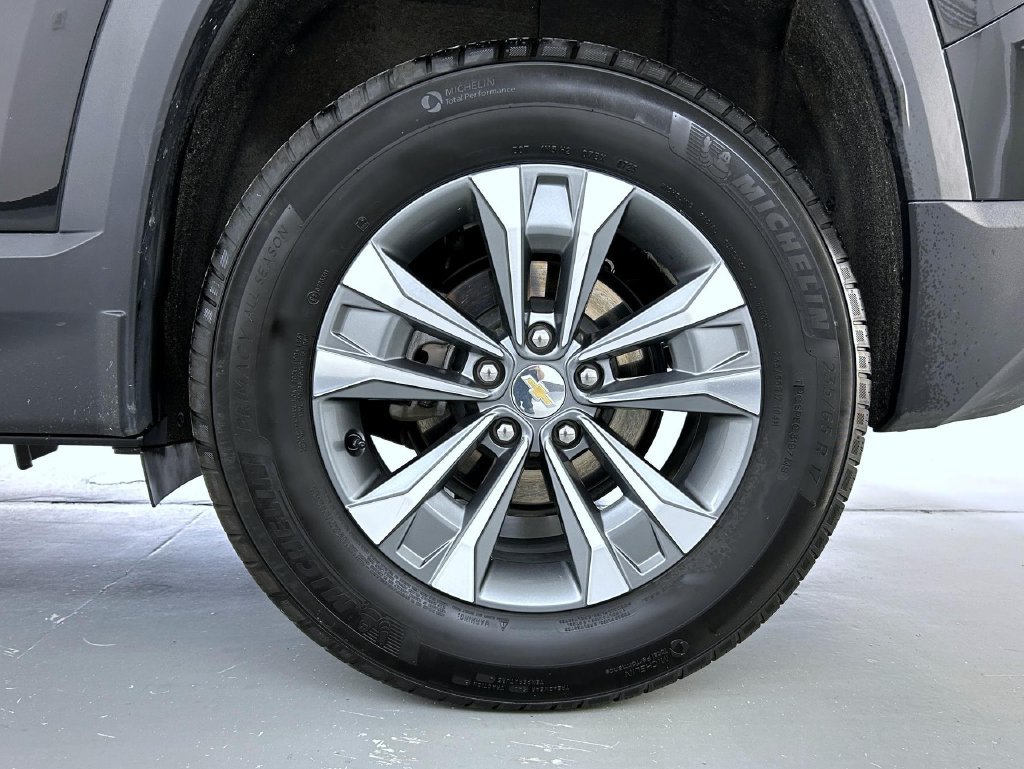 Certified 2025 Chevrolet Equinox LT AWD/4WD image 23