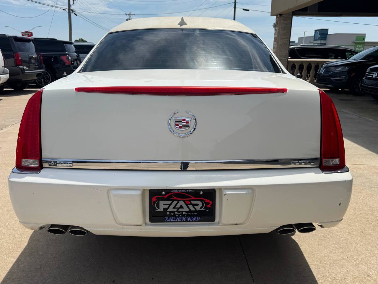 Used 2009 Cadillac DTS Limousine FWD image 6