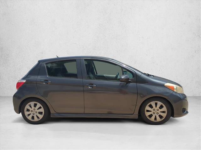 Used 2013 Toyota Yaris L FWD image 4
