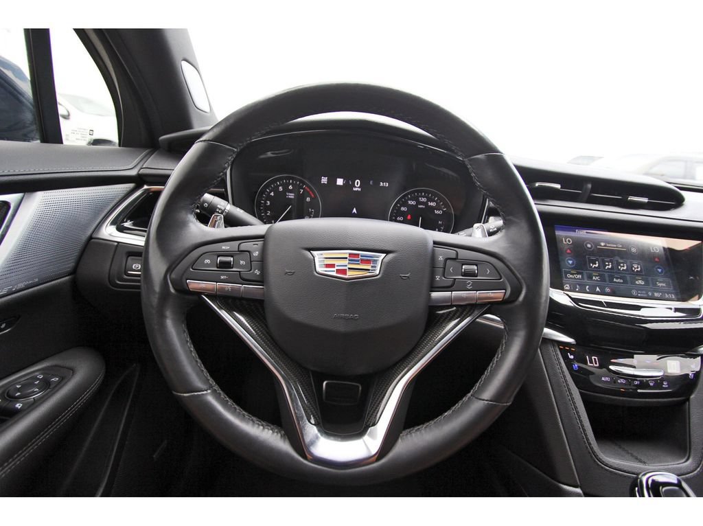 Certified 2024 Cadillac XT6 Sport w/ Technology Package AWD/4WD image 14