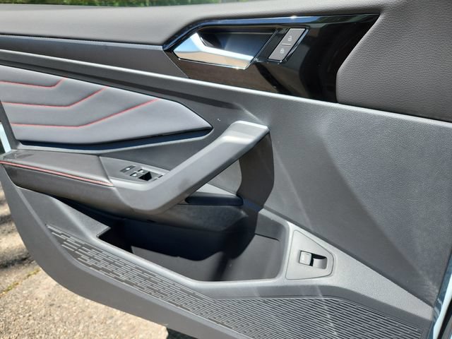 New 2026 Volkswagen Jetta GLI Autobahn FWD image 21