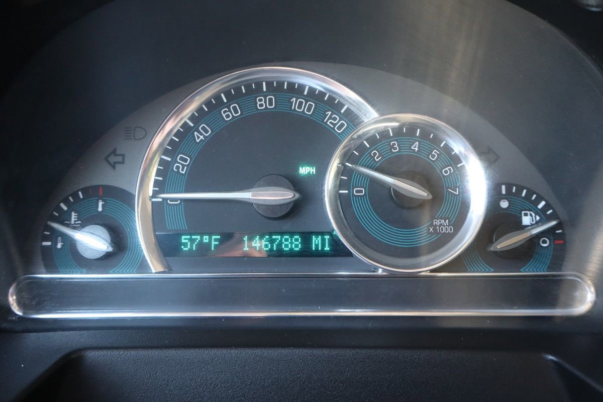 Used 2011 Chevrolet HHR LS image 31