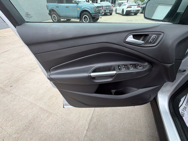 Used 2018 Ford Escape SEL w/ Ford Safe & Smart Package AWD/4WD image 22