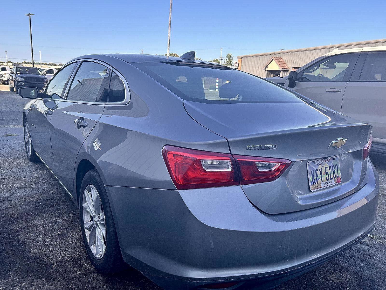 Used 2023 Chevrolet Malibu LT image 5