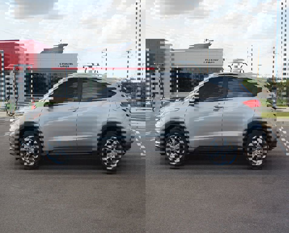 Used 2022 Honda HR-V LX image 11