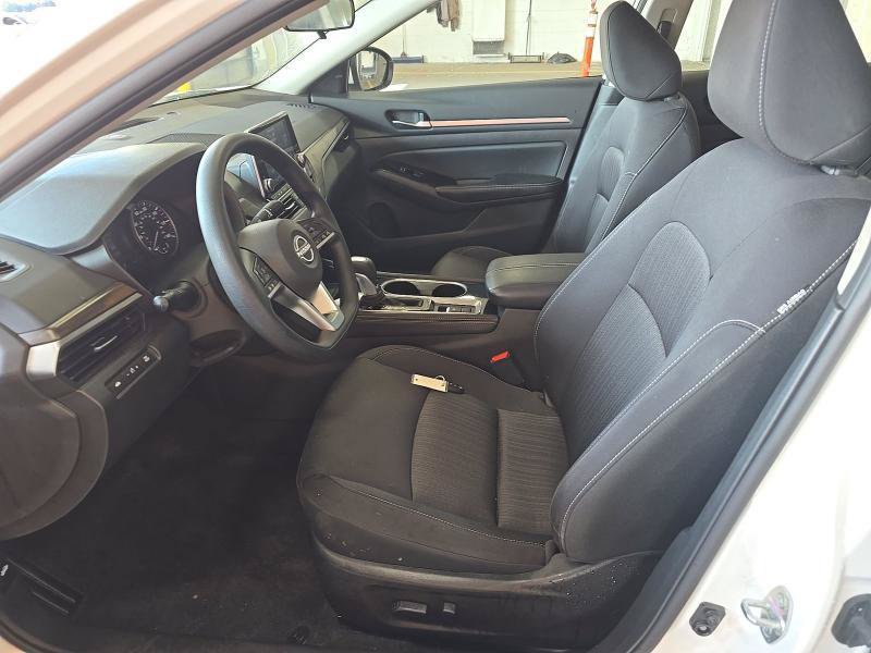 Used 2023 Nissan Altima 2.5 SV AWD/4WD image 8