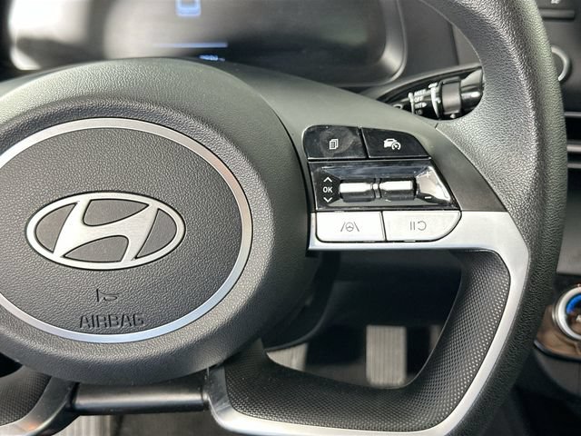 Used 2026 Hyundai Elantra Hybrid FWD image 21