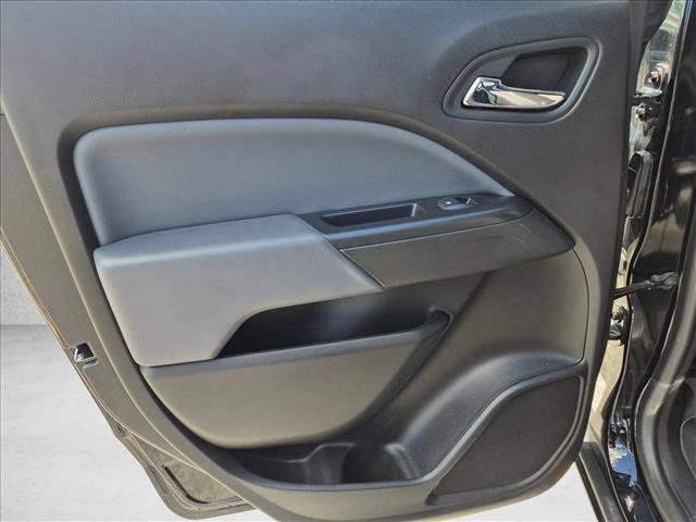 Used 2019 Chevrolet Colorado Z71 AWD/4WD image 28