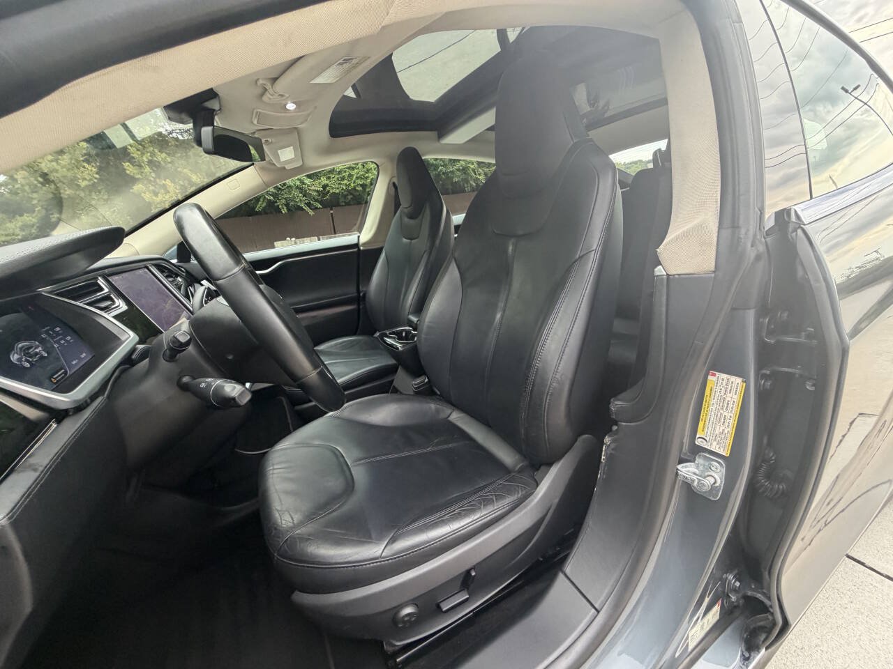 Used 2012 Tesla Model S RWD image 6