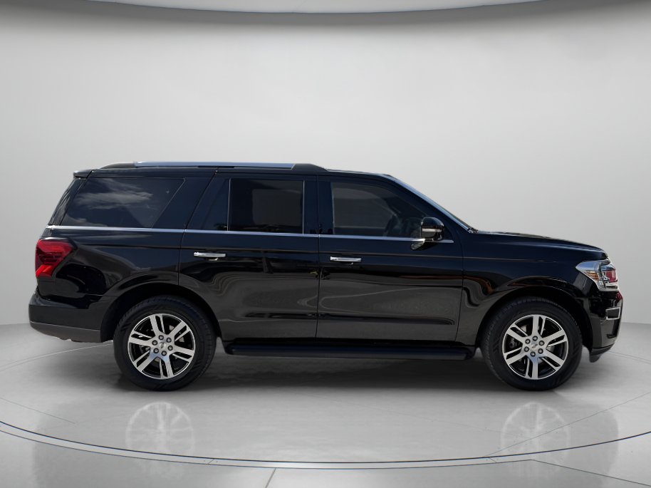 Certified 2024 Ford Expedition Limited AWD/4WD image 2