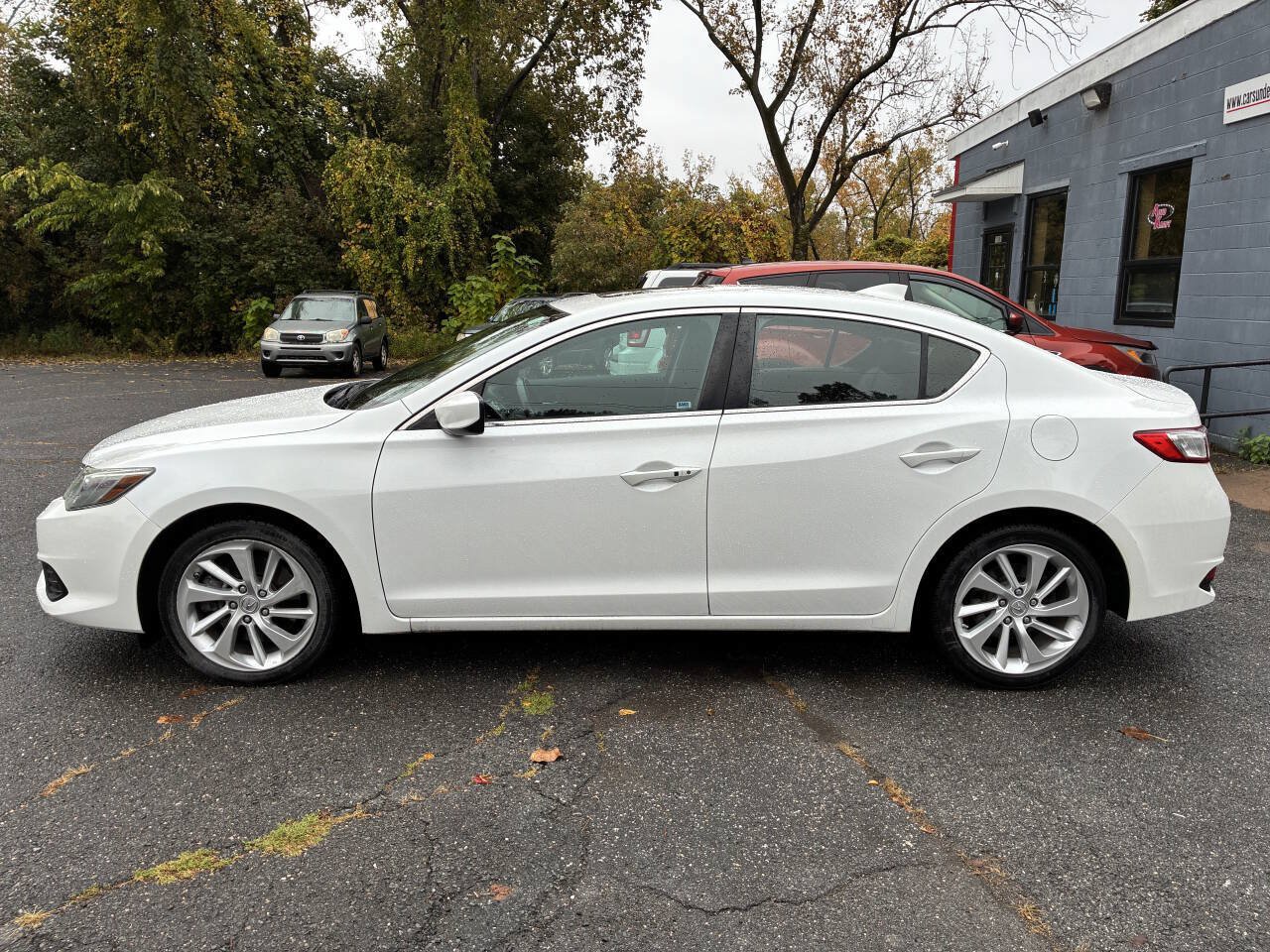 Used 2016 Acura ILX FWD image 2