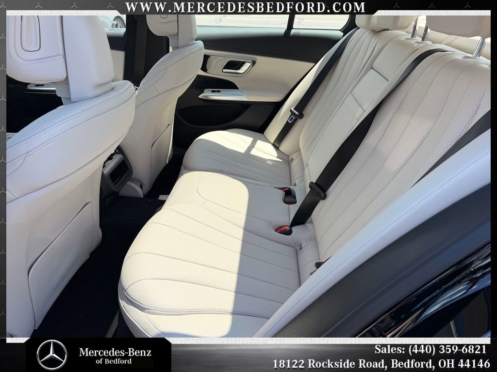 New 2026 Mercedes-Benz E 350 4MATIC Sedan image 23